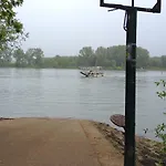 Country *